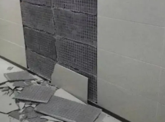 三水瓷砖空鼓维修公司分享下三水墙砖松动维修的知识
